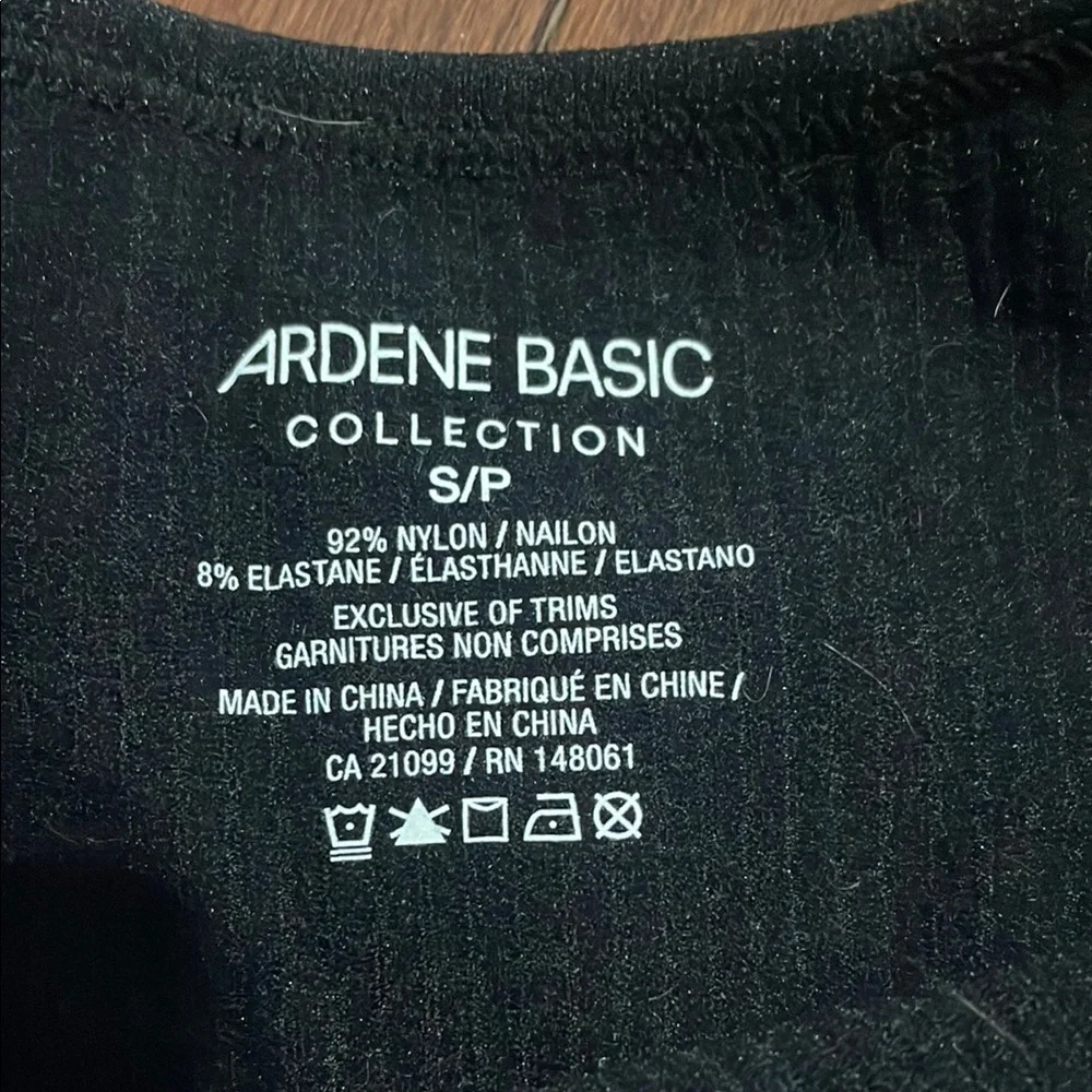 Ardene Black Ribbed Cropped Tank - Picture 2 of 2